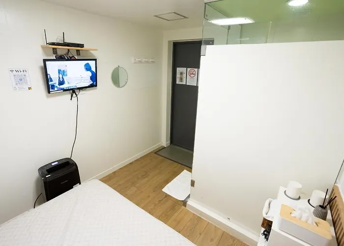K Myeongdong First Pensión