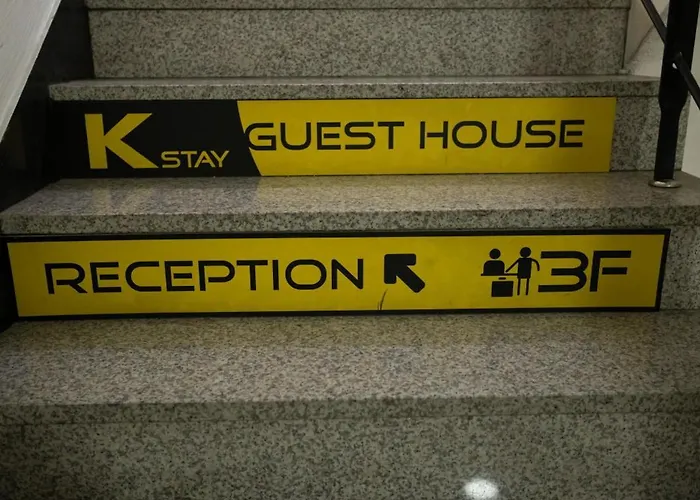 K Myeongdong First Pensión Seúl