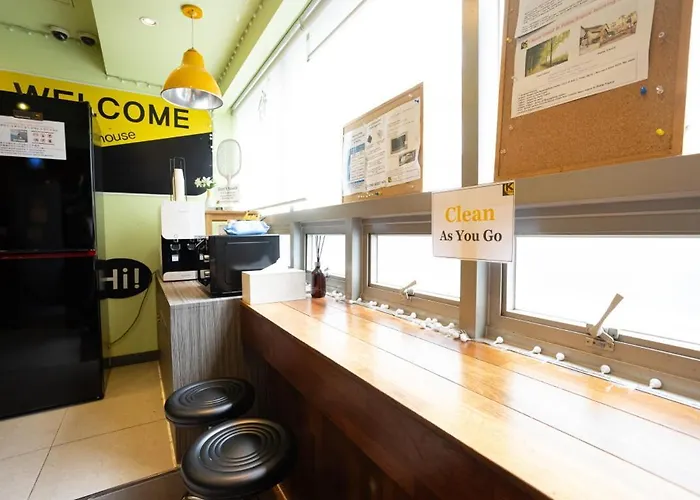 K Myeongdong First Pensión