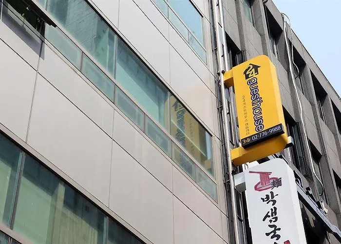 K Myeongdong First Seúl